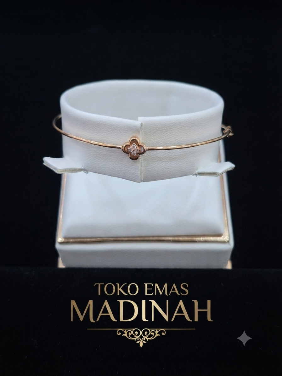 GELANG B CLOVER MATA