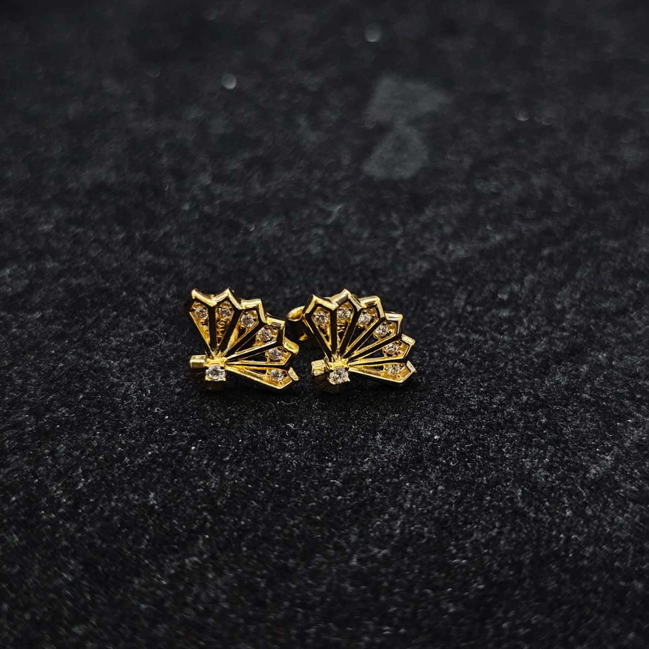 ANTING KIPAS
