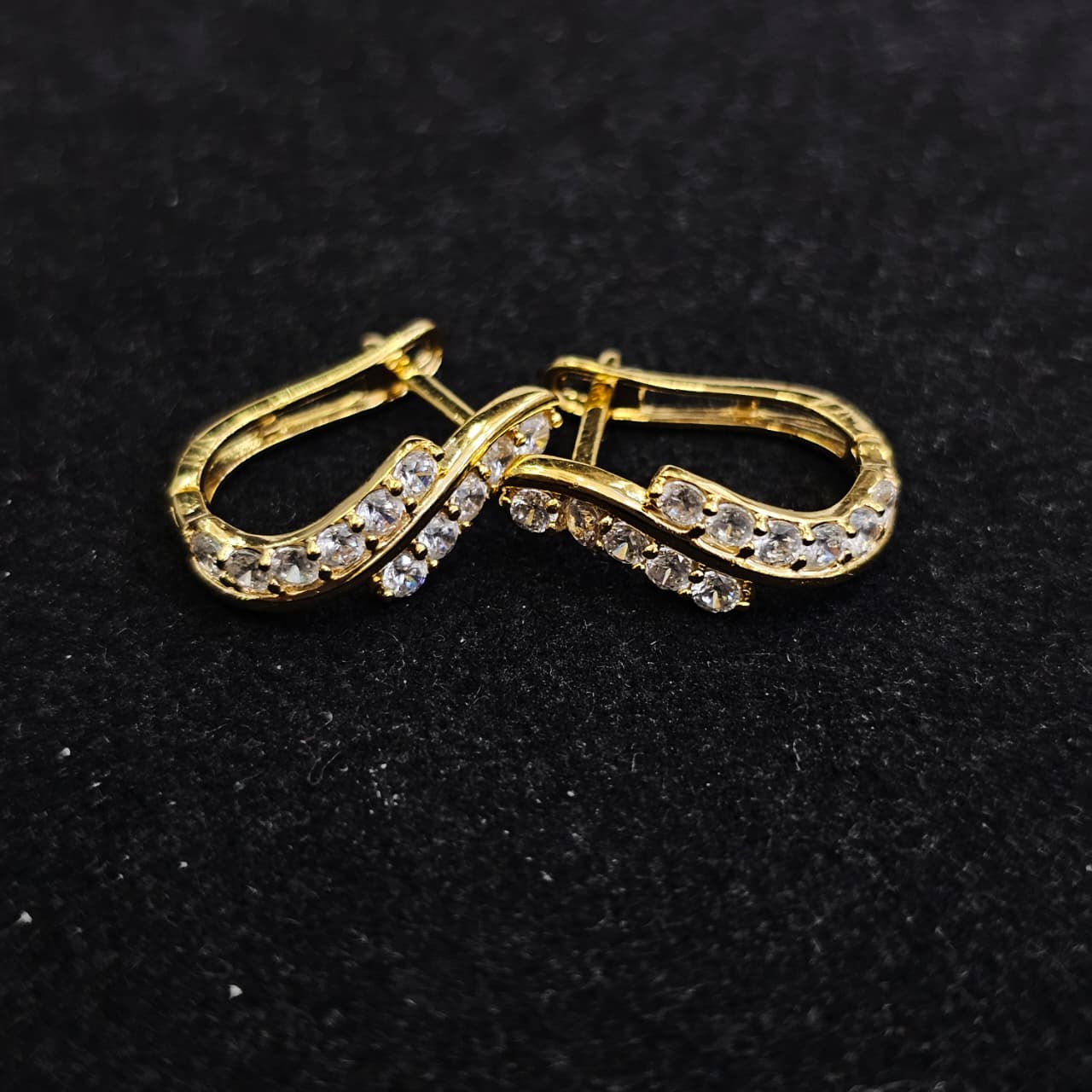 ANTING LISRTING