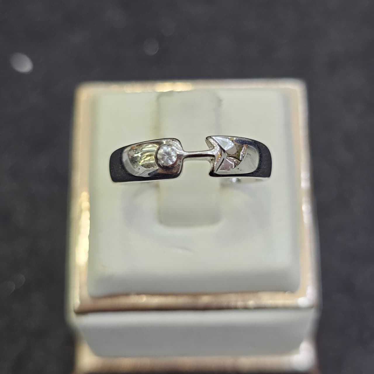 CINCIN PANAH AD 1