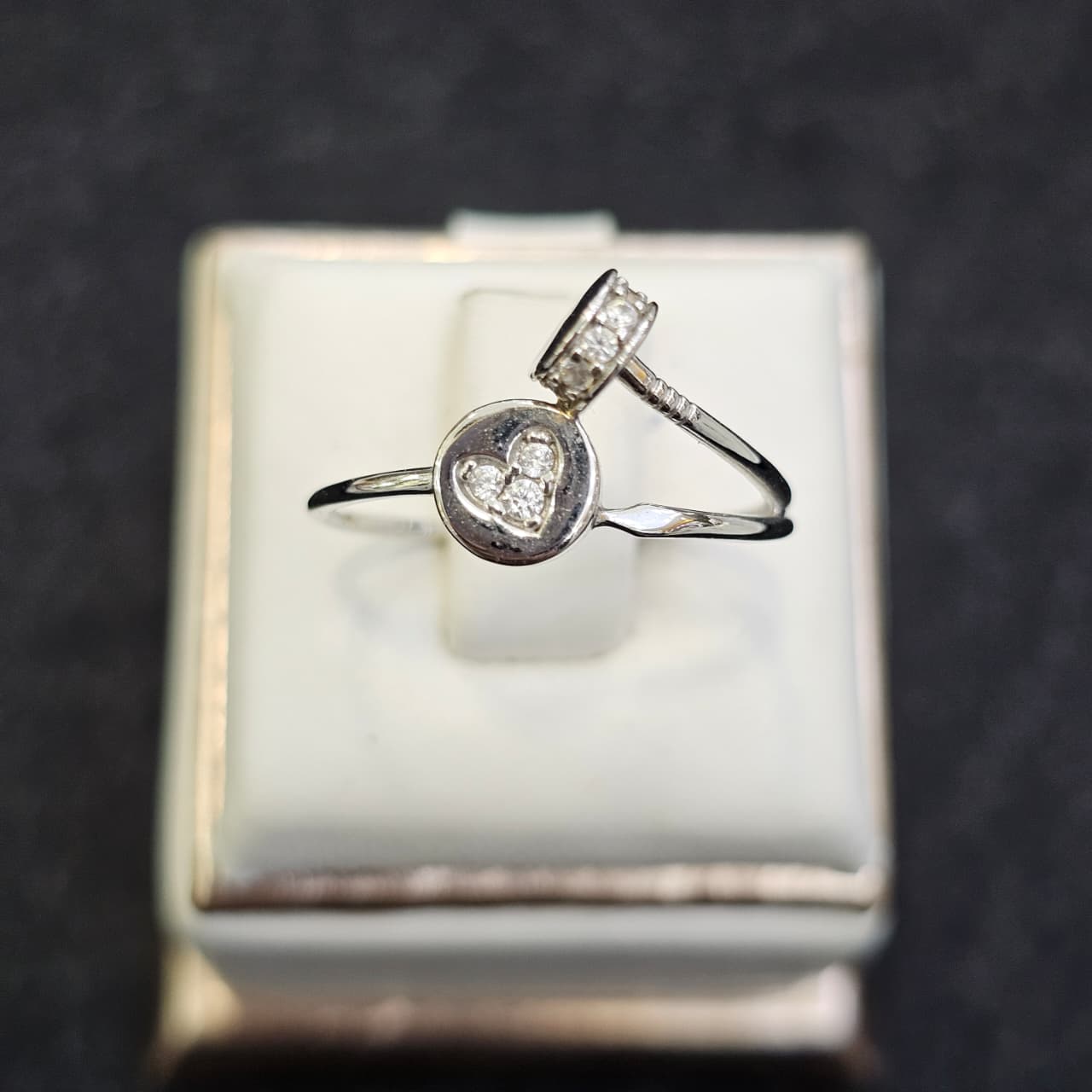 CINCIN PAKU LOVE