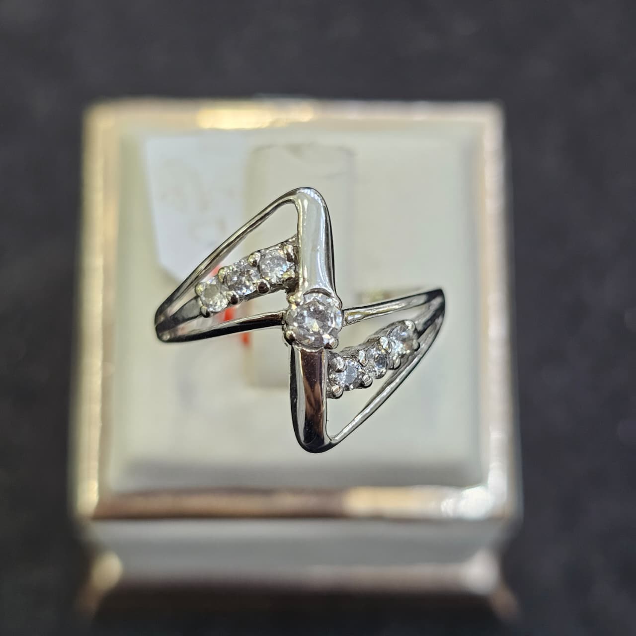 CINCIN ZIGZAG