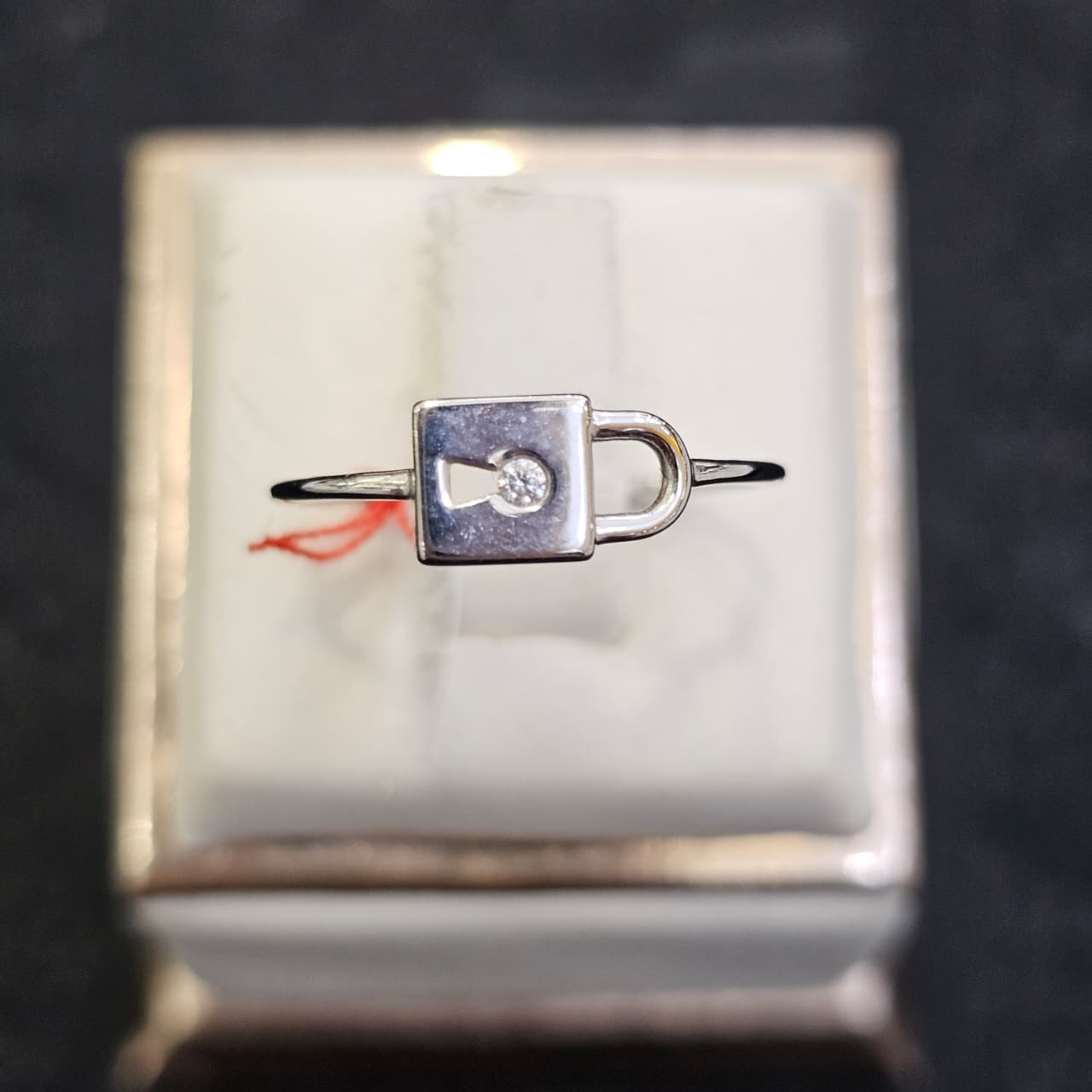 CINCIN GEMBOK