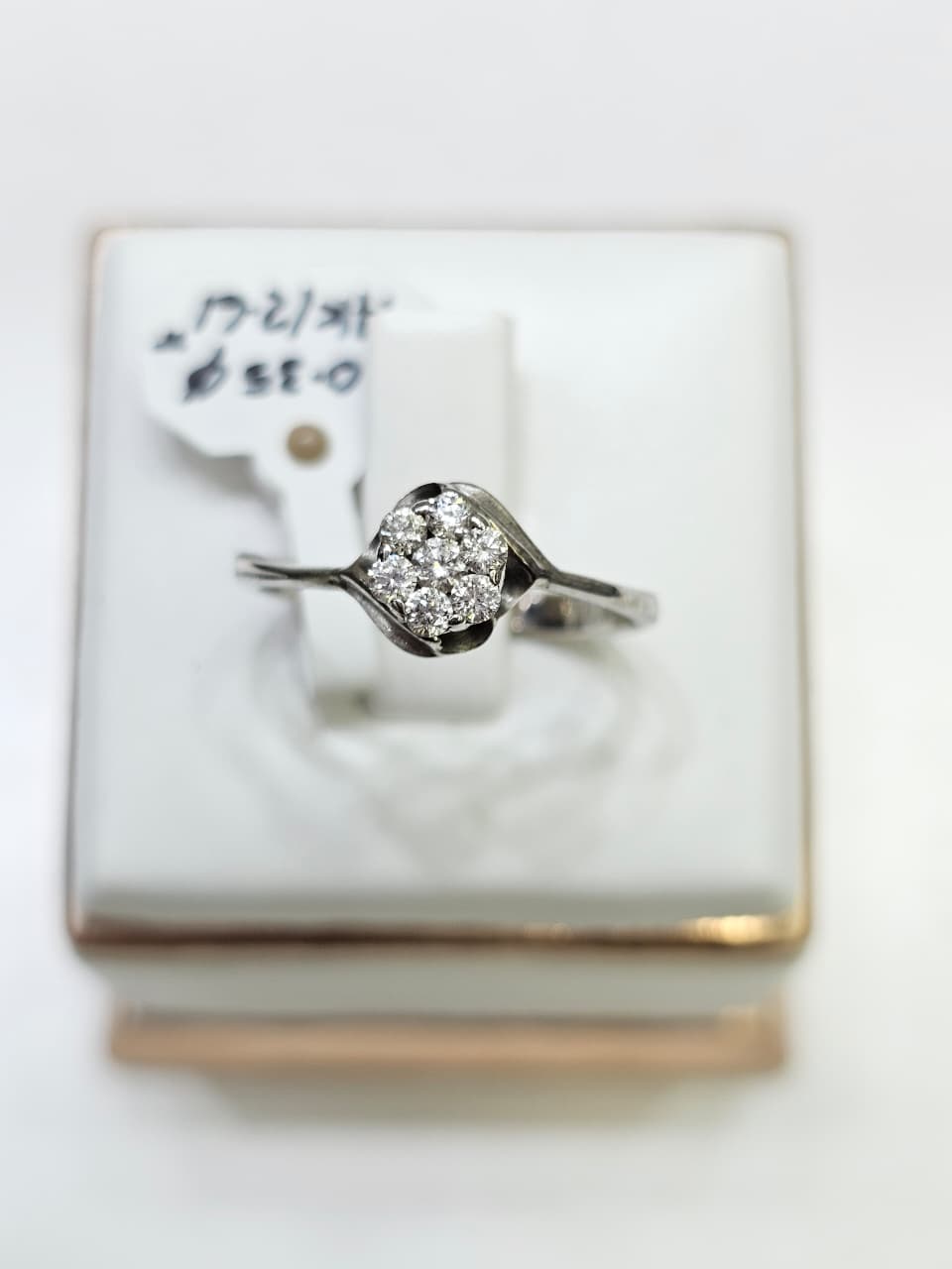 CINCIN BR BUNGA TABUR