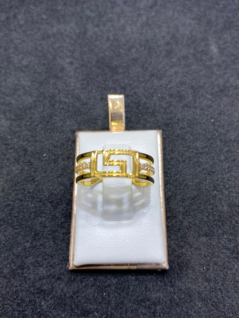 CC VERSACE