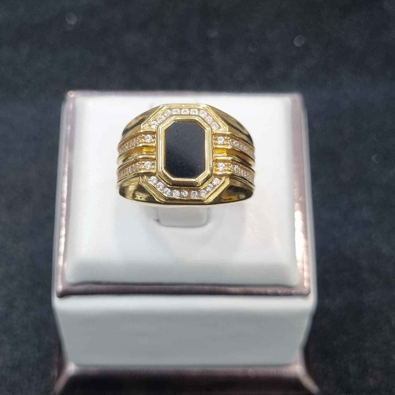 CINCIN BATU HITAM AD