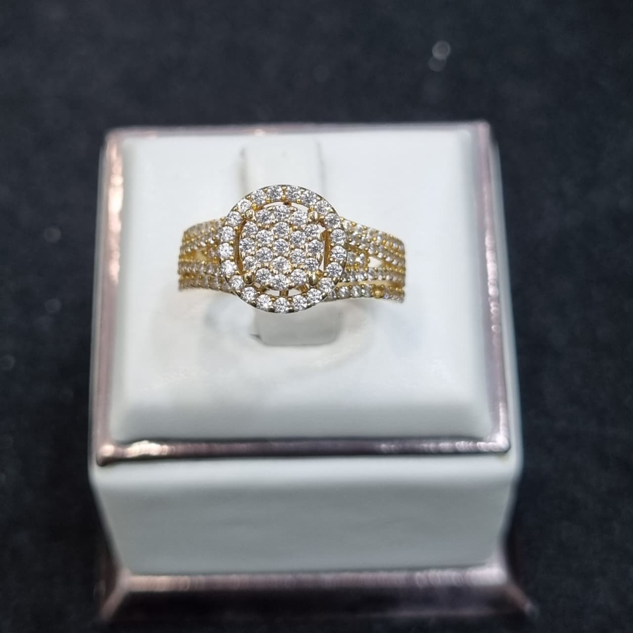 CINCIN BULAT MATA TABUR