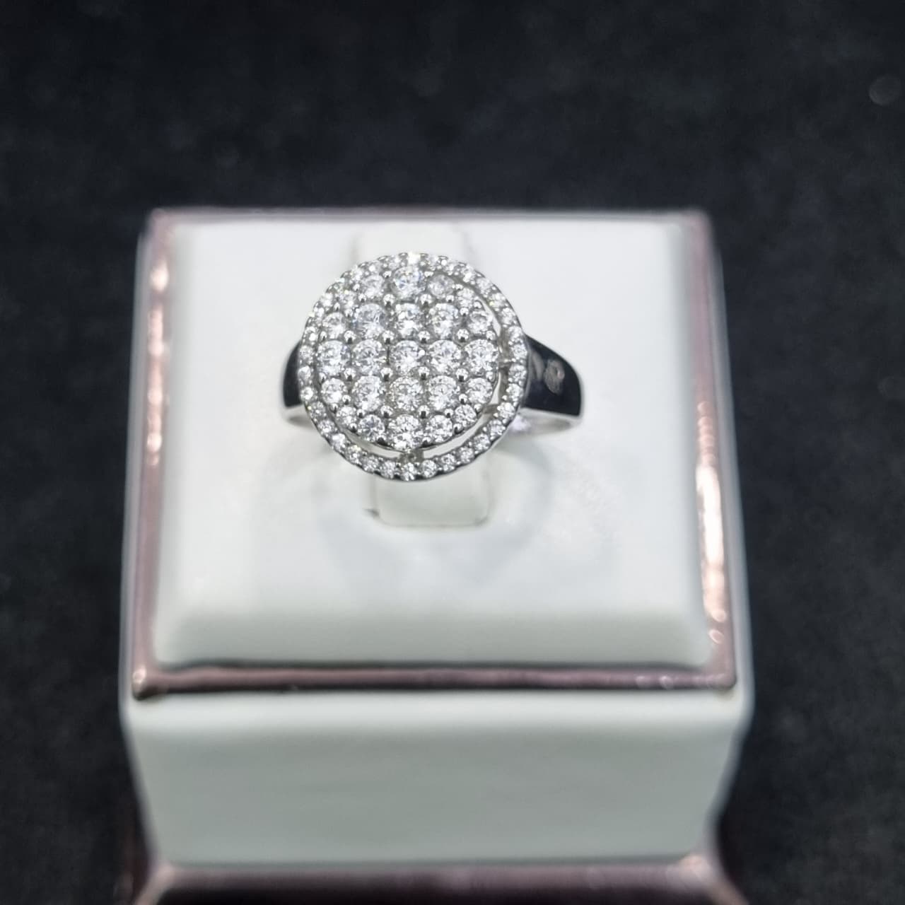 CINCIN BULAT MATA TABUR