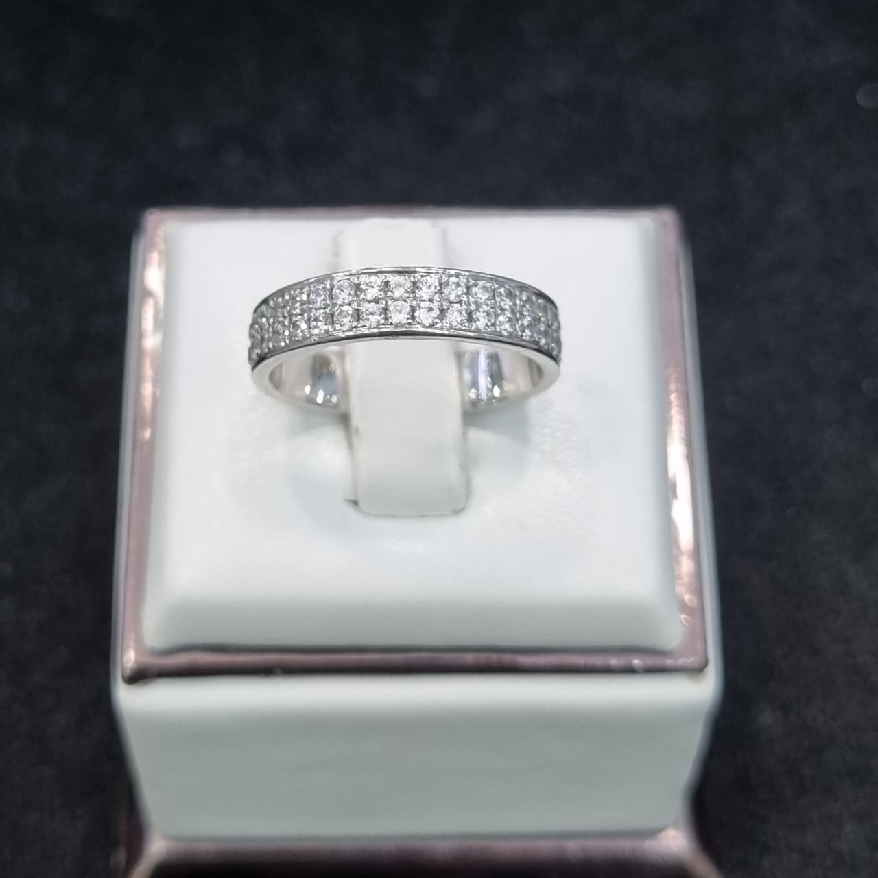 CINCIN RING MATA SEKELILING