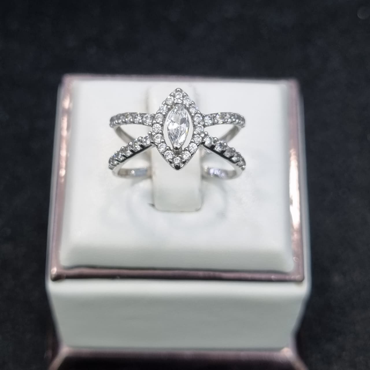 CINCIN 2 RING OVAL LISTRING