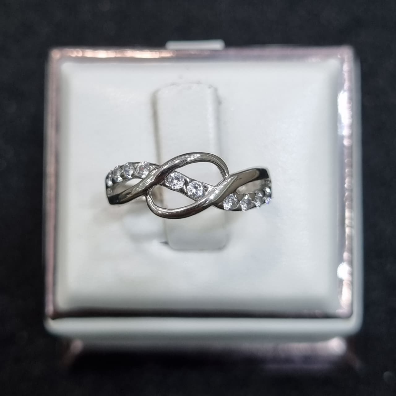 CINCIN LISTRING GELOMBANG AD