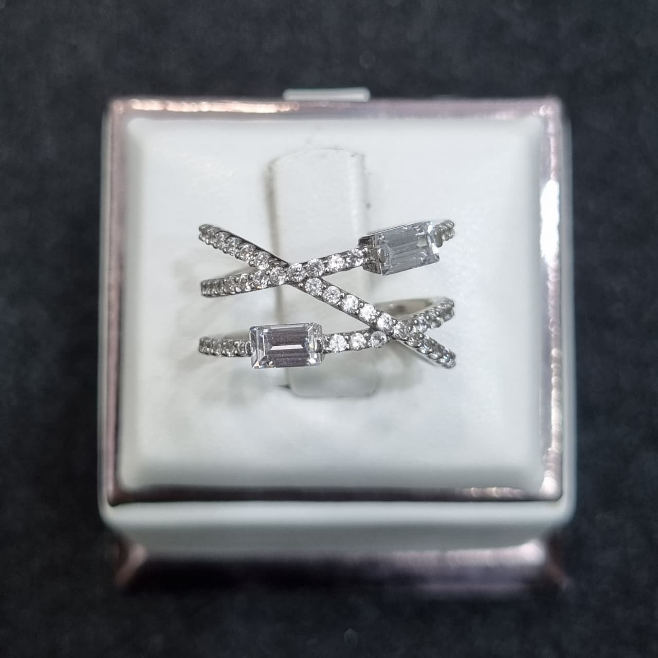 CINCIN SPIRAL LISTRING 2 MATA RACHEL