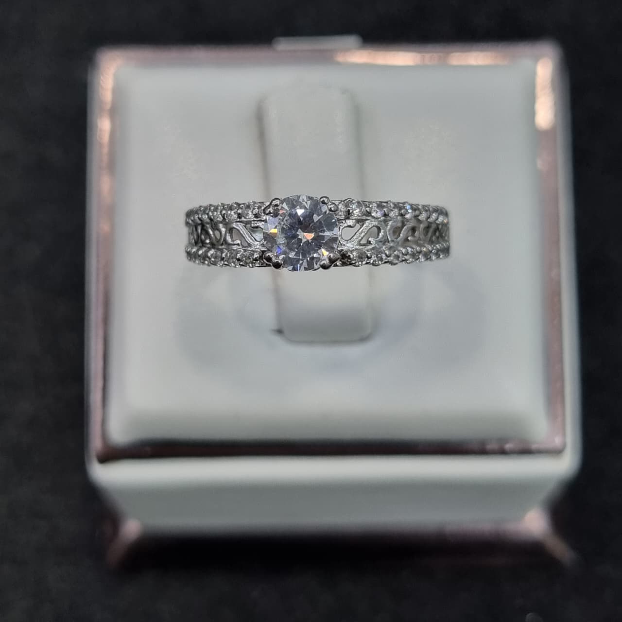 CINCIN MATA TUNGGAL LISTRING S