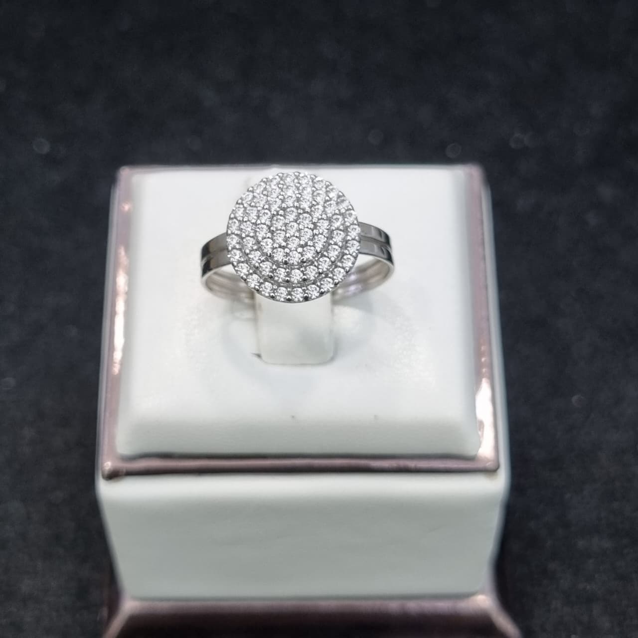 CINCIN BULAT MATA TABUR