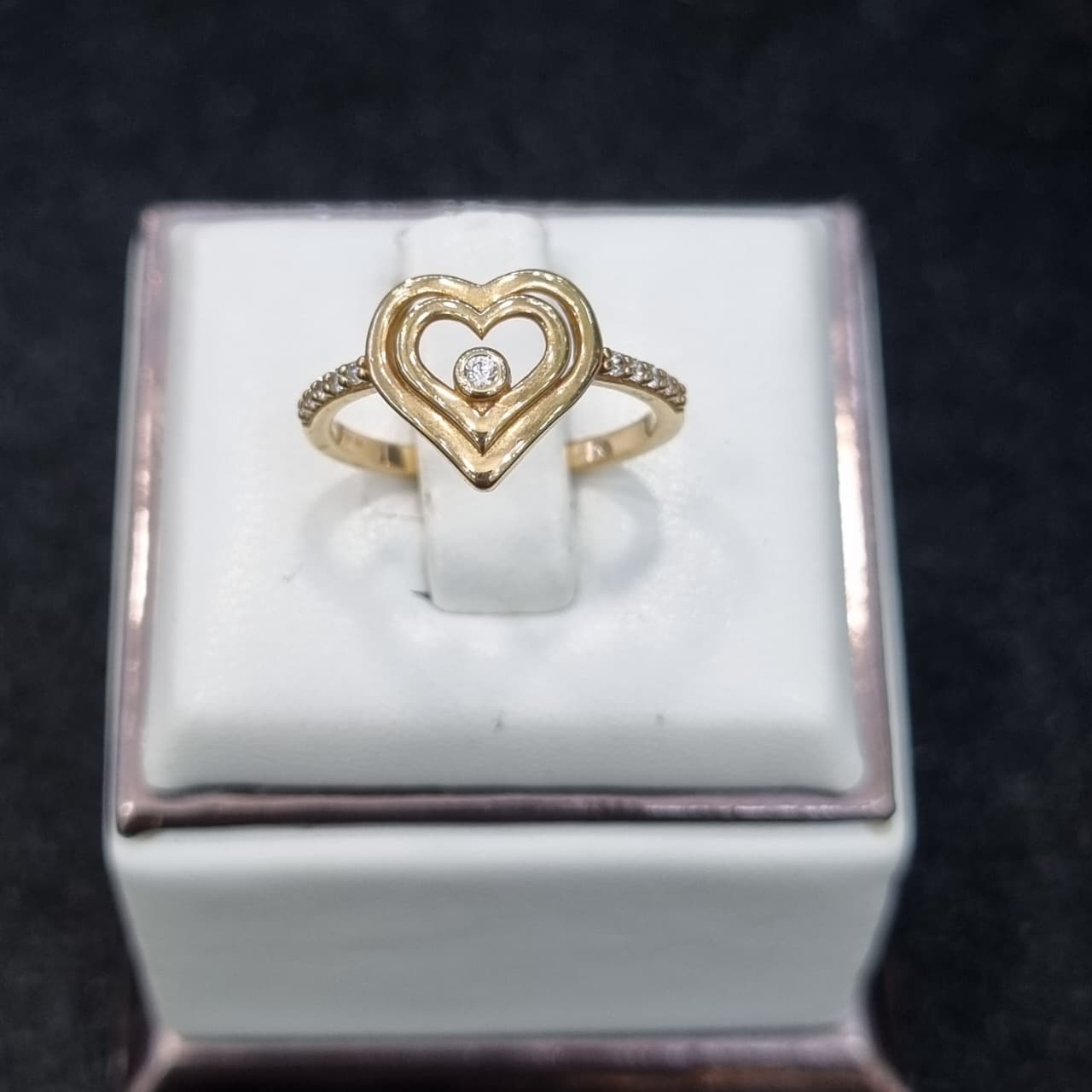 CINCIN LOVE LISTRING