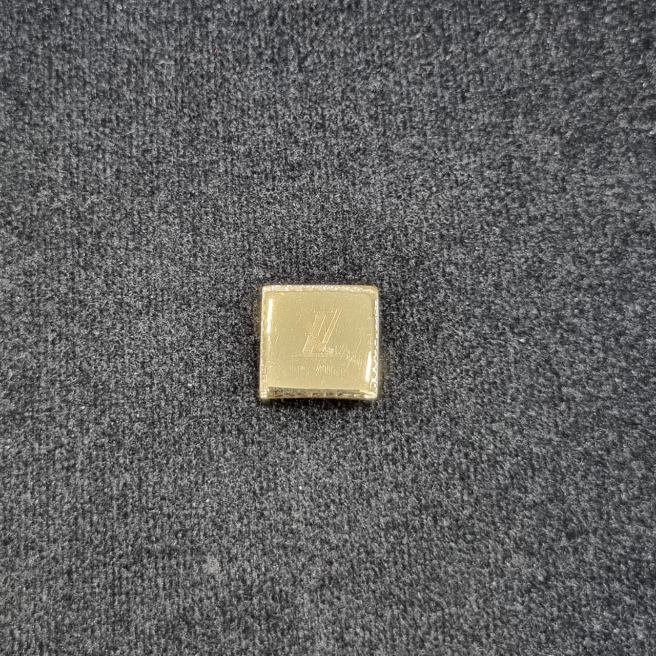 LIONTIN LV KOTAK