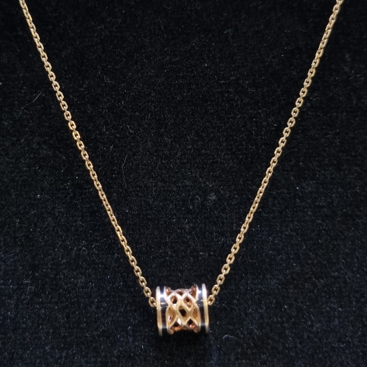 KALUNG K BULGARI CAT HITAM