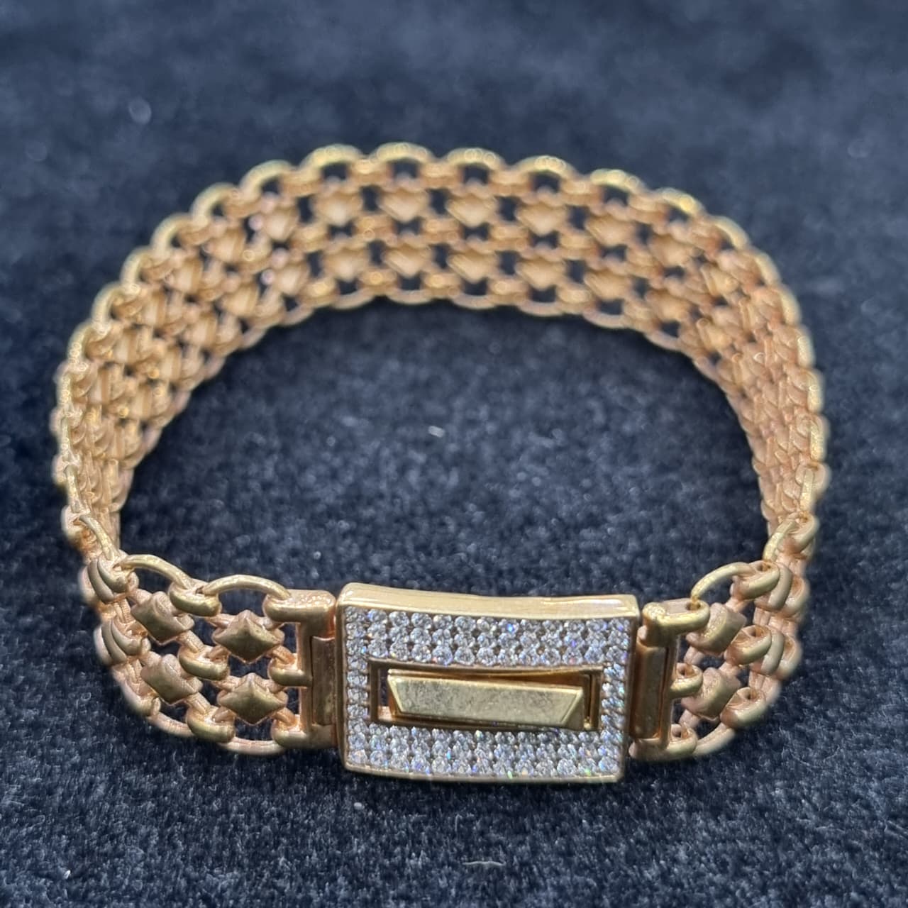 GELANG R PLAT GESPER