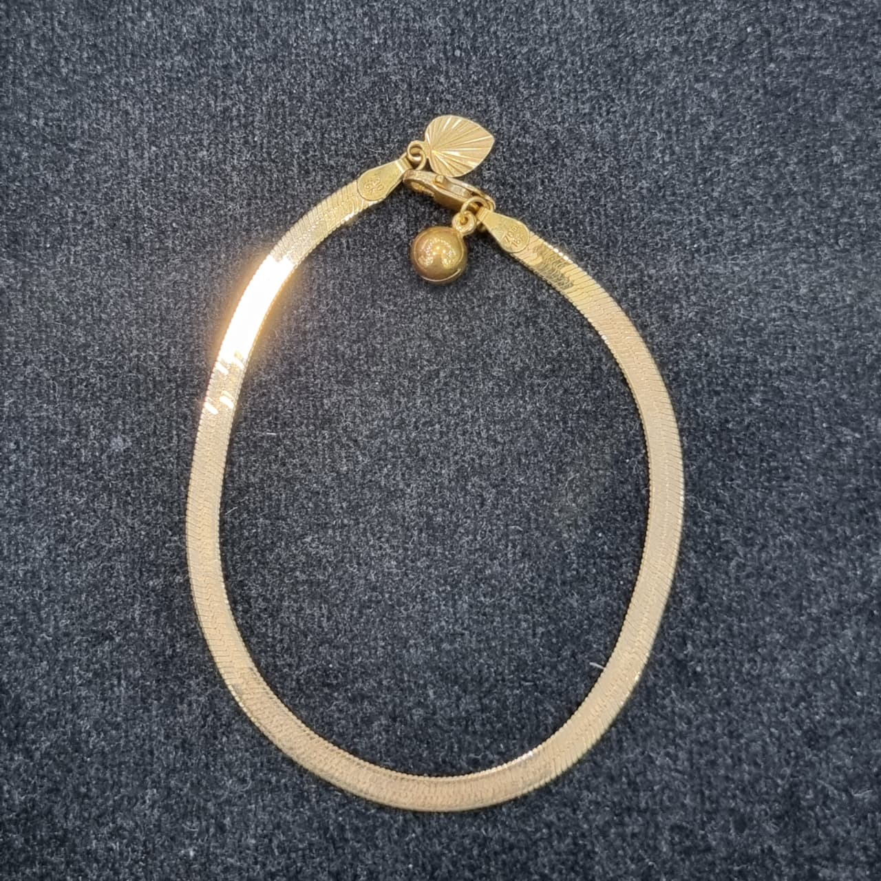 GELANG R MADONA FM 2