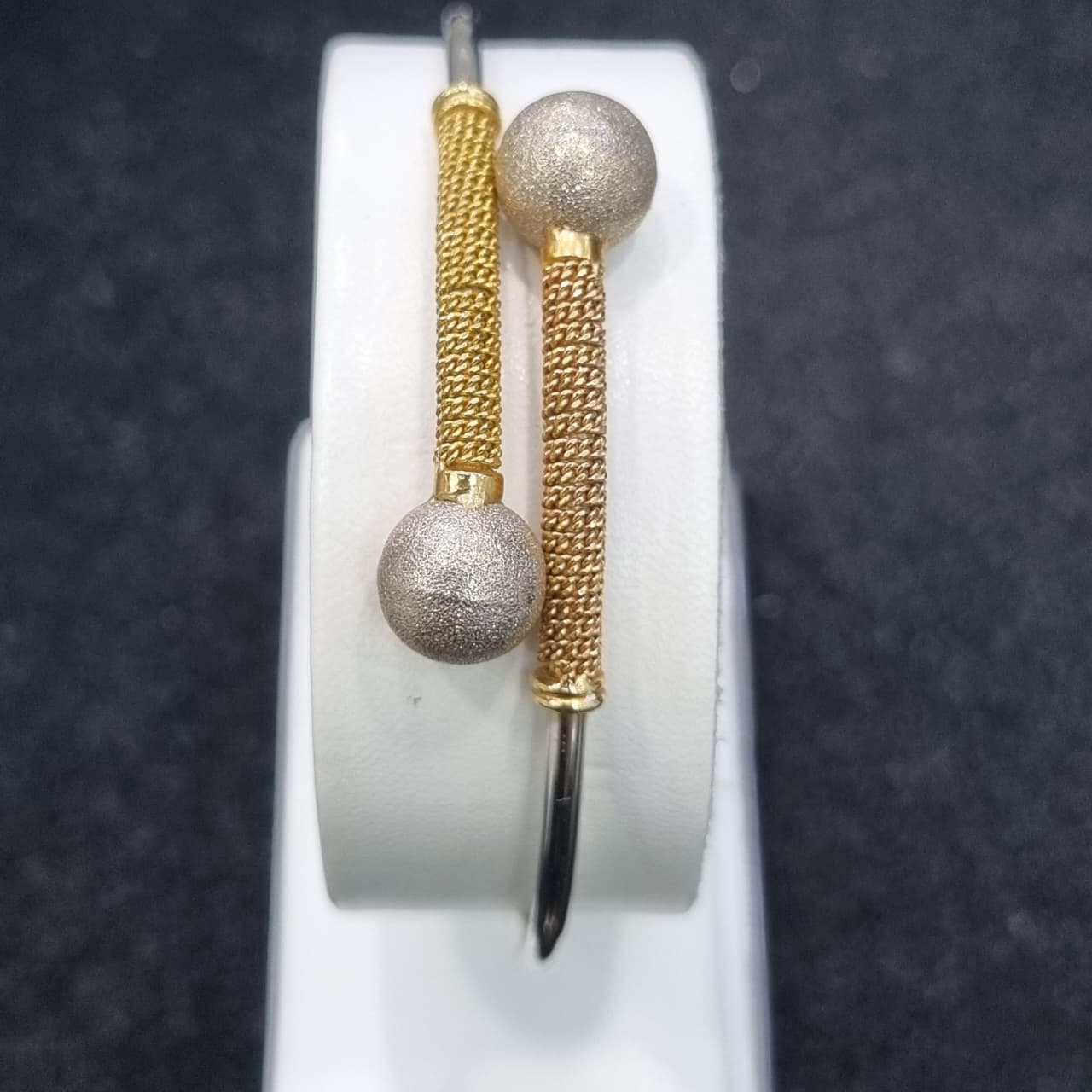 GELANG B DIOR SLSH KOM