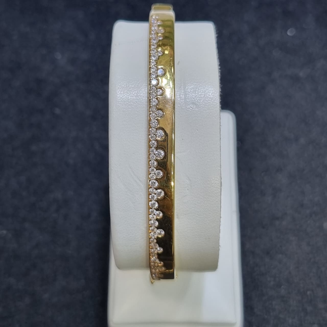 GELANG B LISTRING