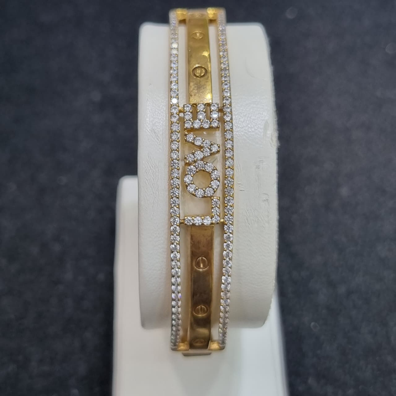 GELANG B LOVE CARTIER MATA AD