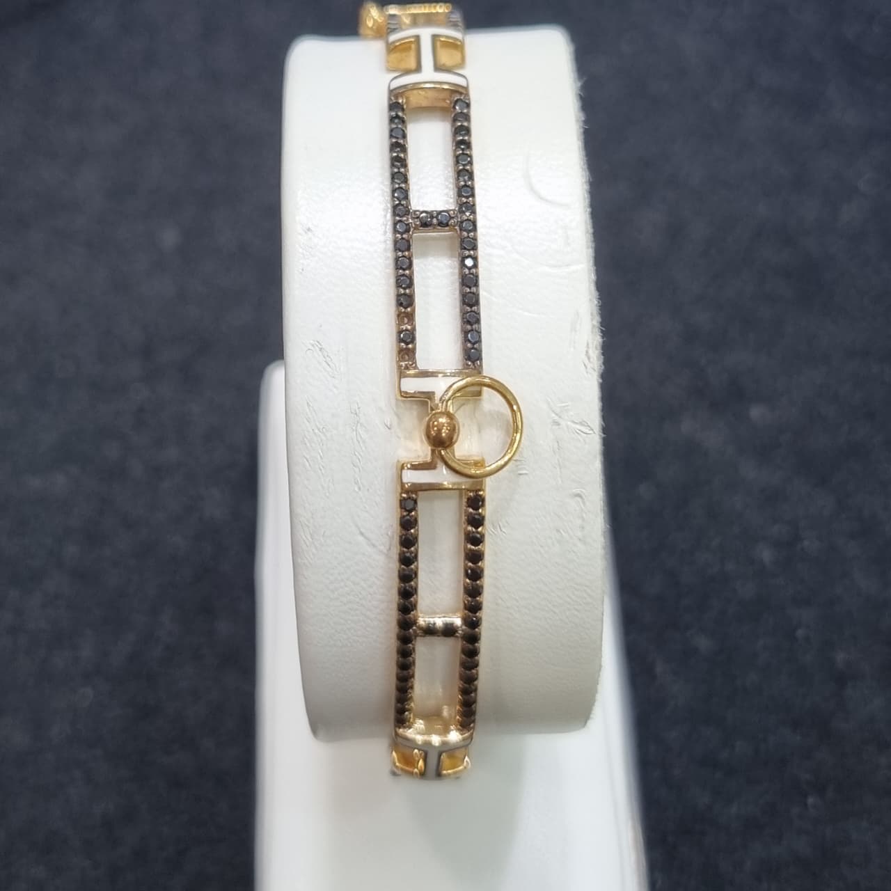 GELANG B HERMES AD HITAM CAT PUTIH
