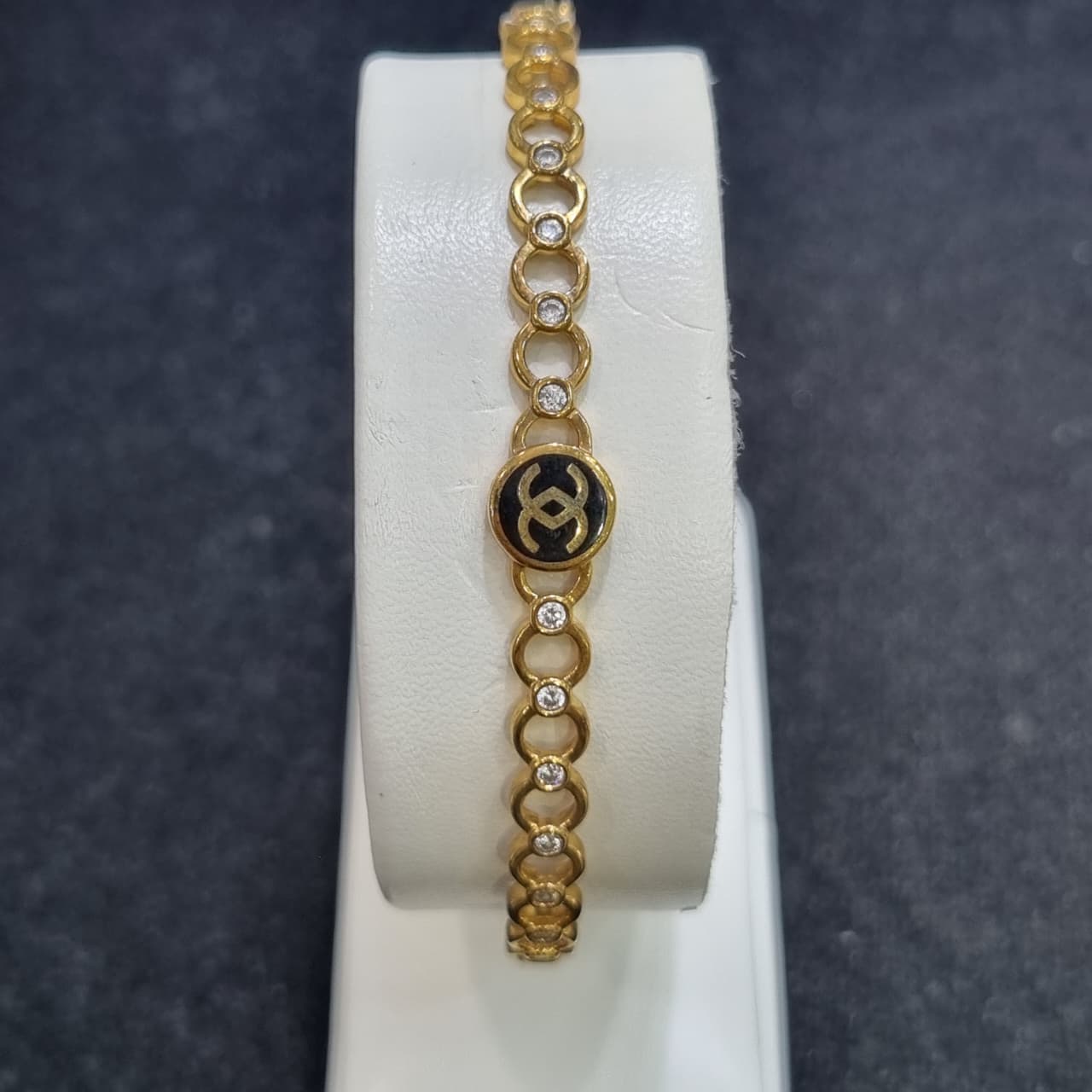 GELANG B CHANEL CAT HITAM BULAT AD
