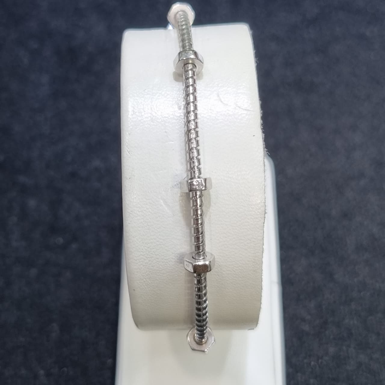 GELANG B 6 BAUT LILIT