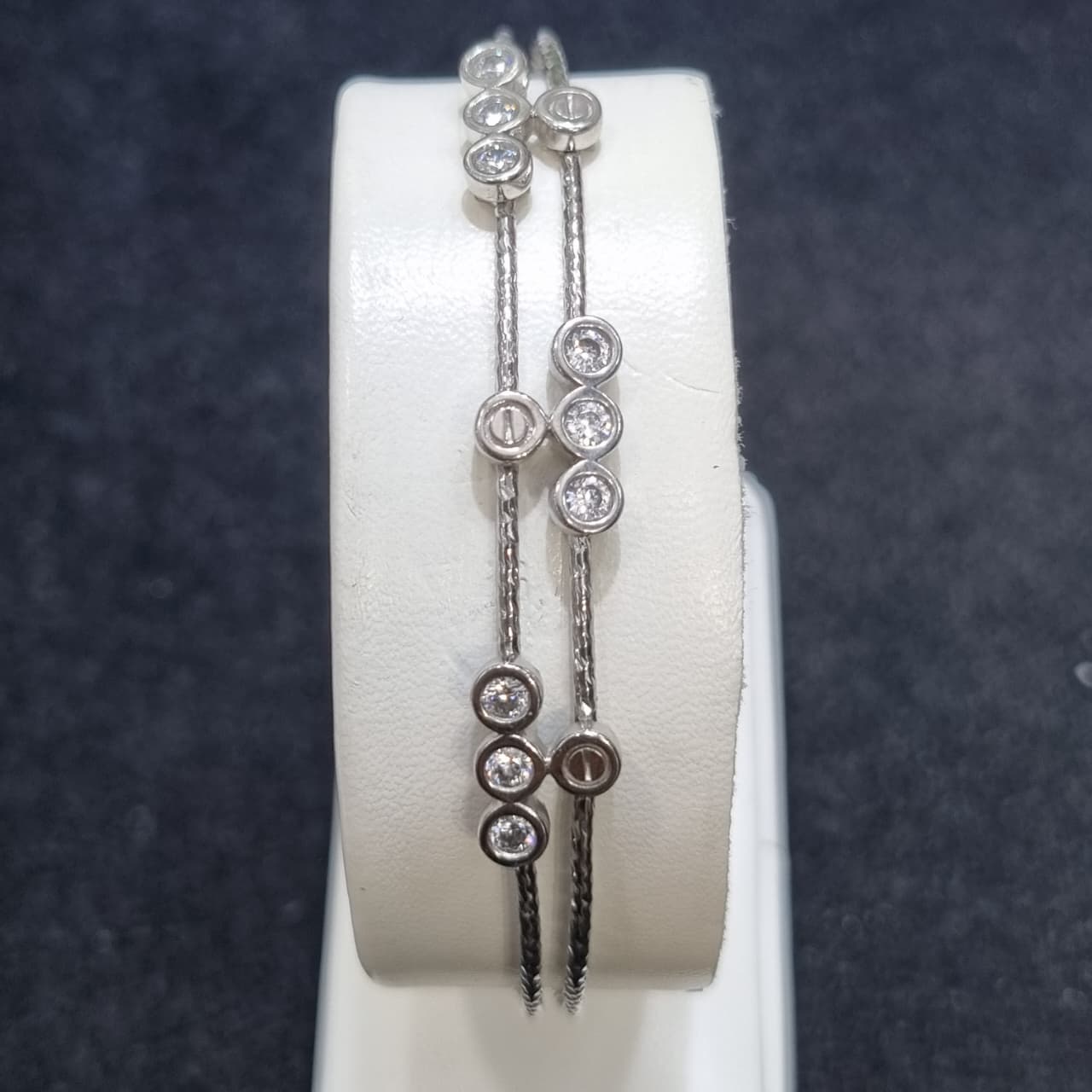 GELANG B 2 RING BULAT MATA AD UKIR