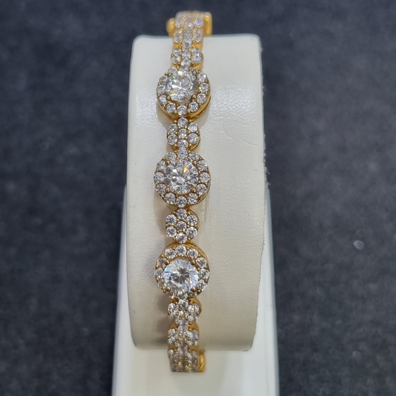 GELANG B BULAT BUNGA MATA AD
