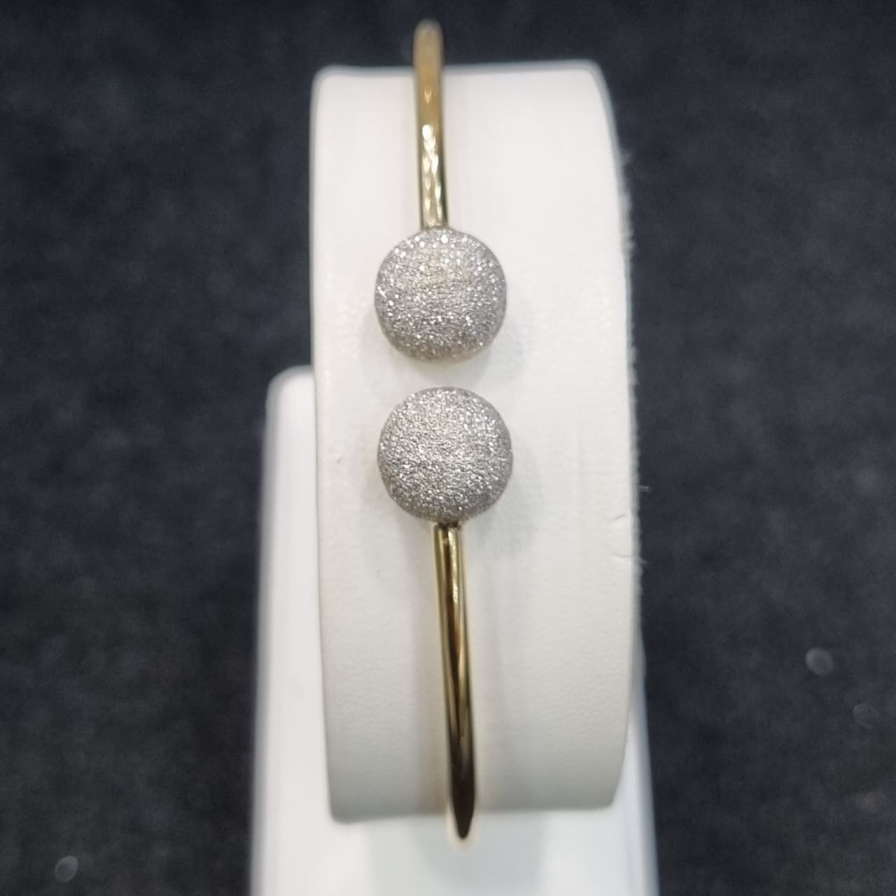 GELANG B DIOR SELISIH DOFF KOMBINASI