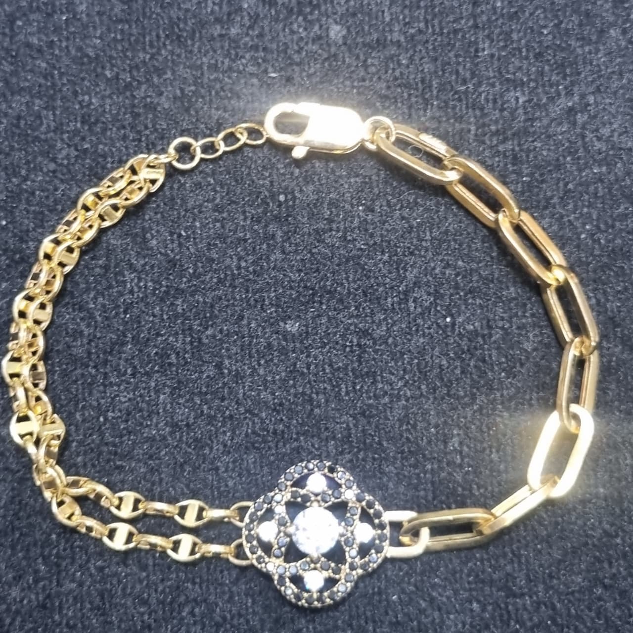 GELANG R 1/2 CHAMPION BUNGA AD HITAM