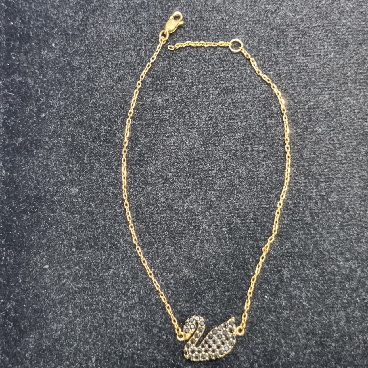 GELANG R SWAN MATA HITAMA AD